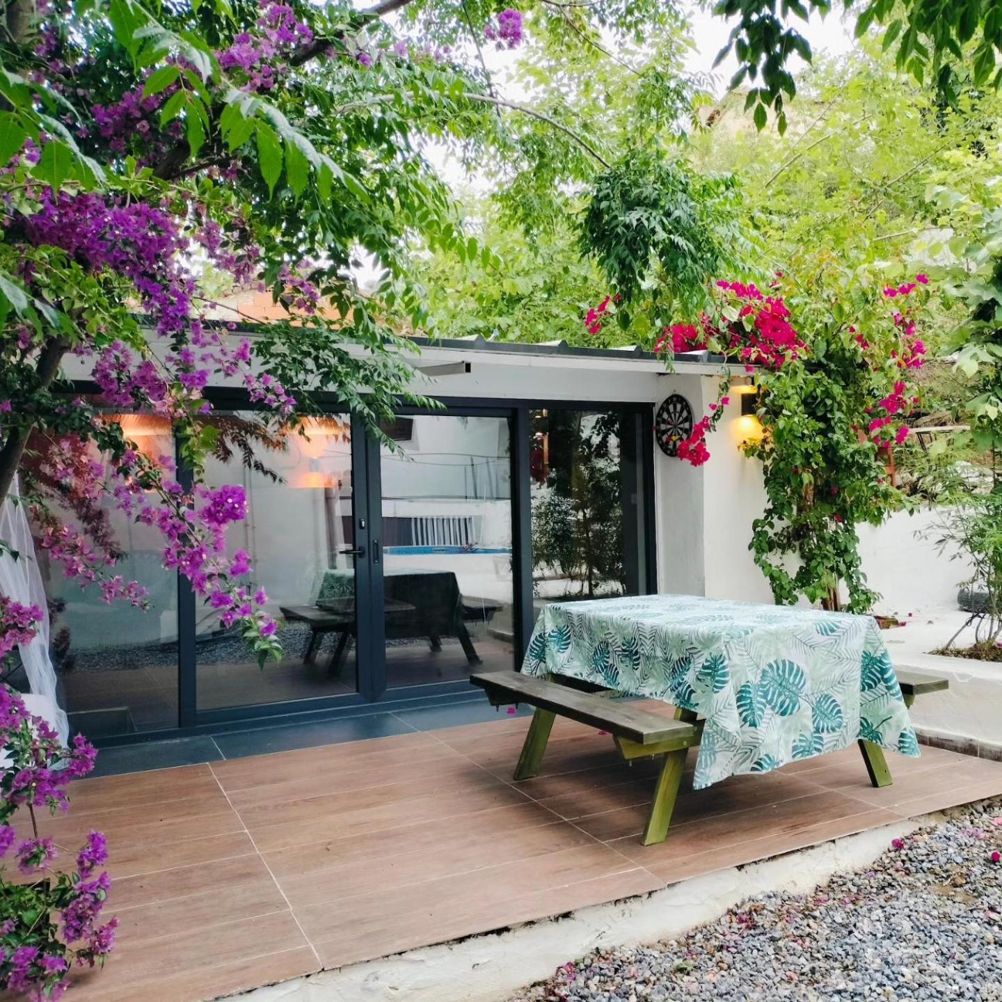 Baykus Guesthouse-Konukevi Soke ภายนอก รูปภาพ